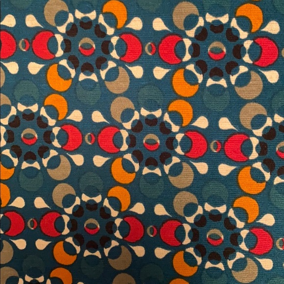 LulaRoe Medium Lindsay - Picture 7 of 7